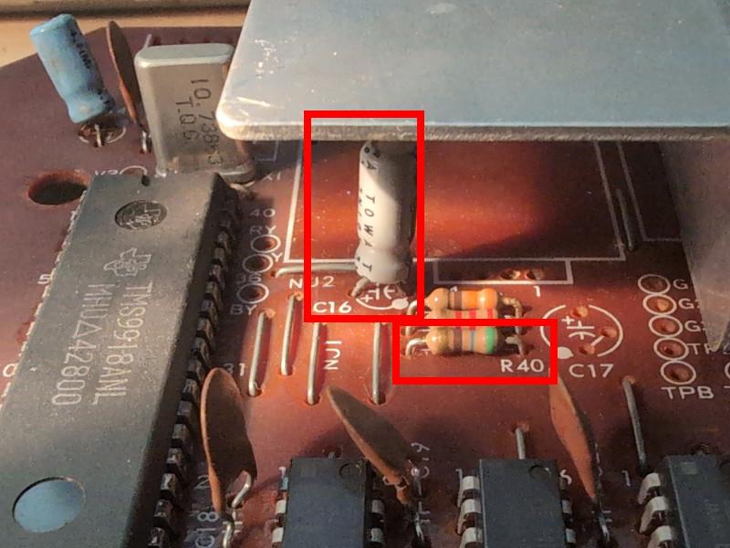SG-1000 capacitor C16 and resistor R40.
